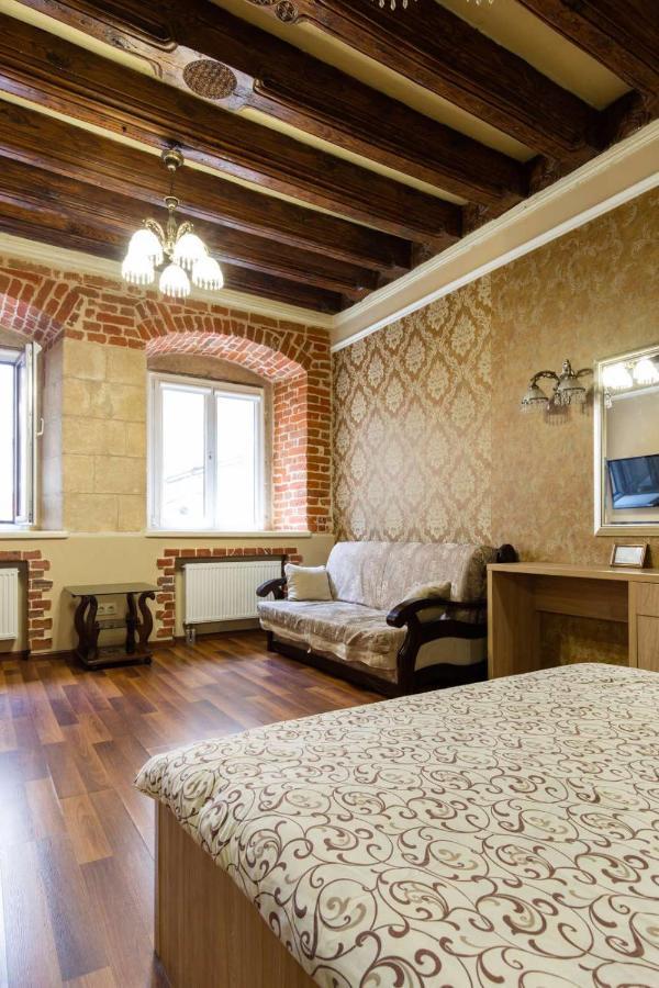 Spirit Of Old Lviv Apartment Main Square Exterior foto